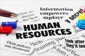 پاورپوینت”مدیریت استراتژیک منابع انسانی با رویکرد رفتارهای رهبری انسان ها در شرکت فورد”